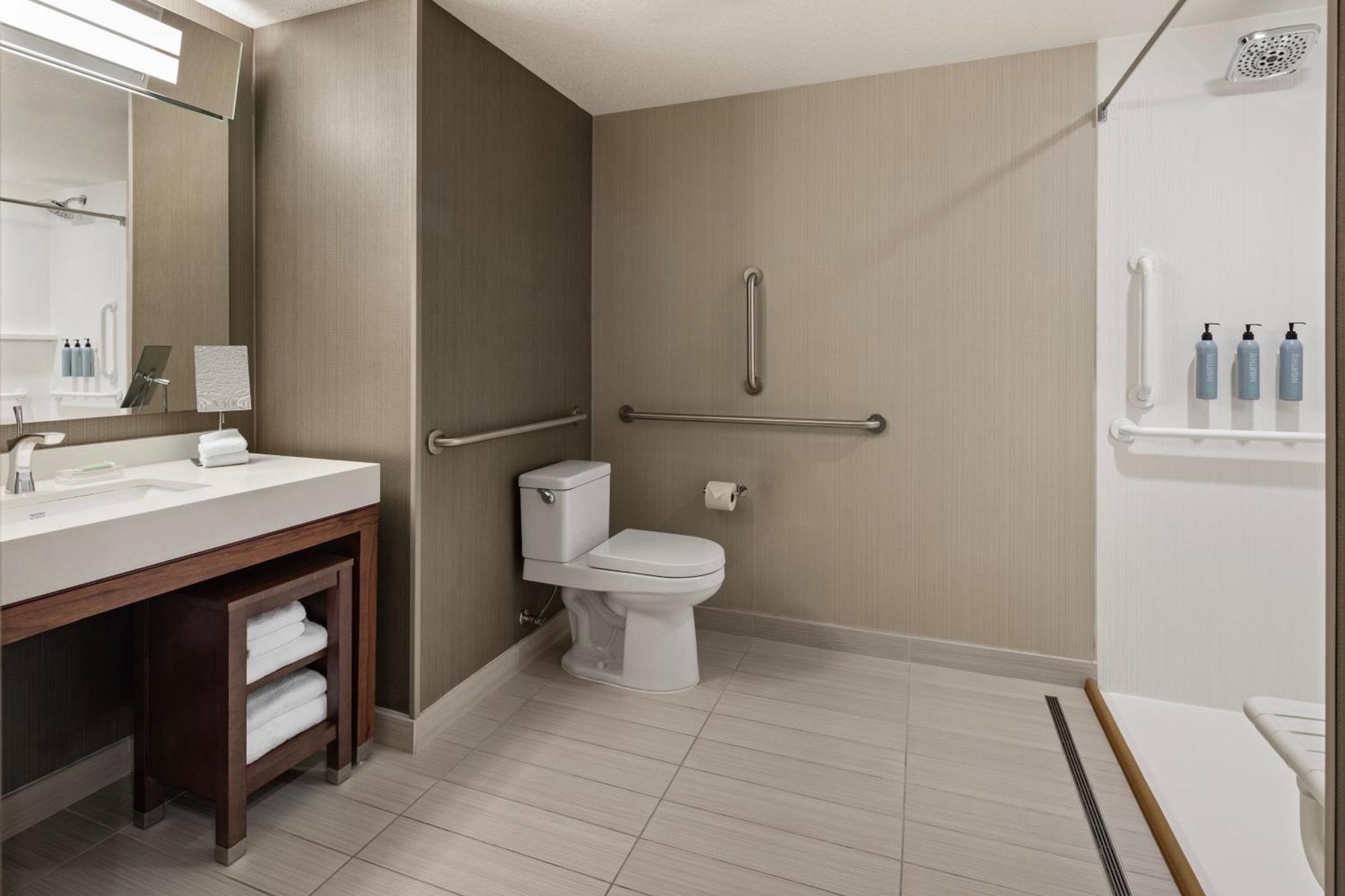 Courtyard By Marriott Minneapolis West St. Louis Park Dış mekan fotoğraf