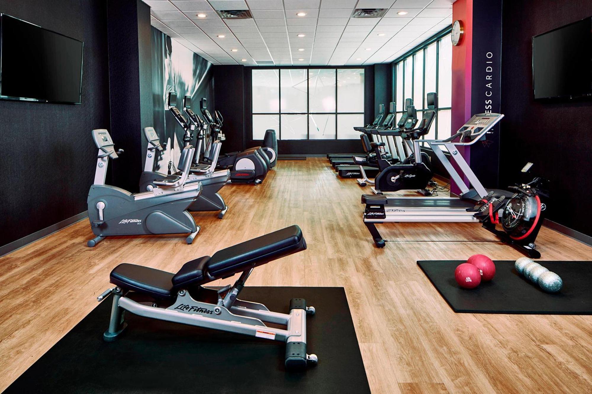 Courtyard By Marriott Minneapolis West St. Louis Park Dış mekan fotoğraf